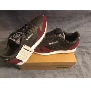 Men’s Reebok CL Leather Classic shoes